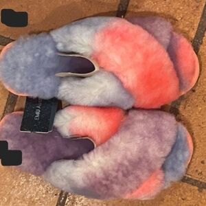 EMU Australia House Slipper